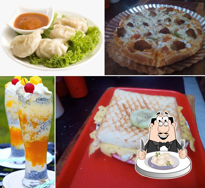 Western cafe, Pizza, Sandwich,Burger, Fries, chicken nuggets,smiles, ,momos,Ice cream, fresh juice, falooda.