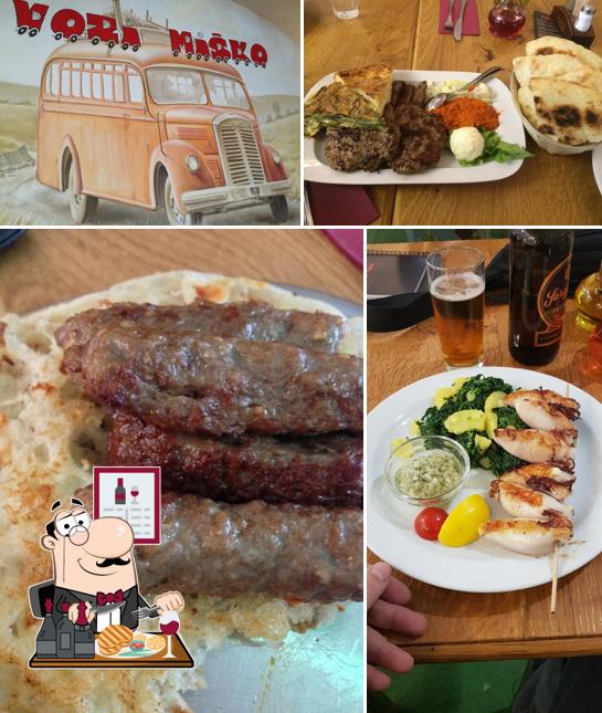 Scegli i un pasto a base di carne a Dobra hiša Vozi Miško