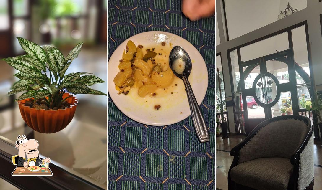 Food at HOTEL SREELAKSHMI PARK