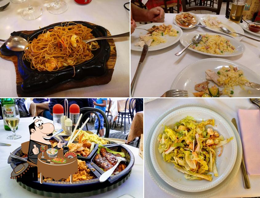 Platti al Ristorante Cinese Nuova Hong Kong