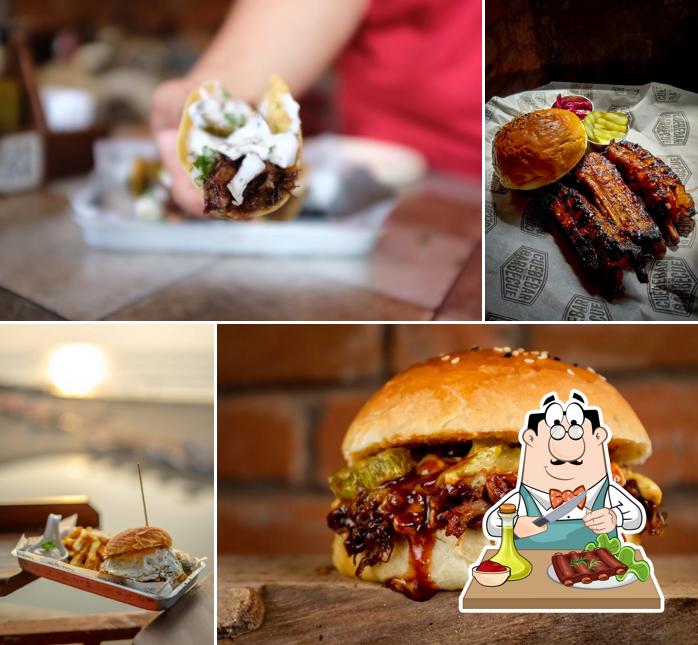 Baby back ribs at Cuebebar on the Beach