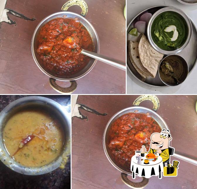 Renu's Poli Bhaji Kendra