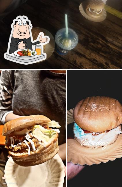 Pulled pork sandwich at Burger street