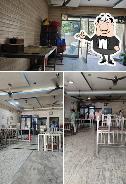 The interior of Jai shree krishna Amritsari Kulche Chole