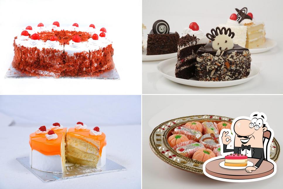 Cheesecake at Aryaas Sweets & Bakery