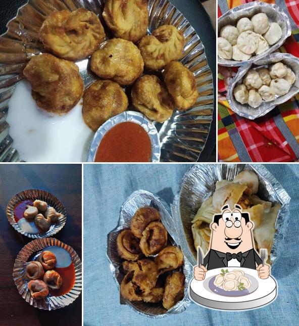 Dumplings at AM The Momos Factory