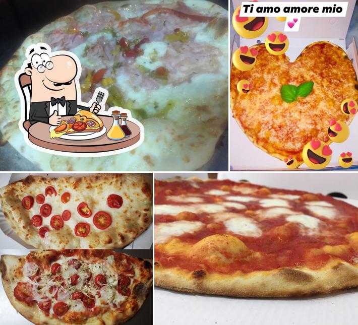 Scegli una pizza a Pizzeria Le Casette