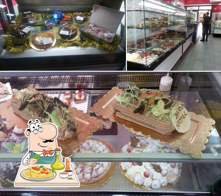 Platti al Bar Ambasciatori