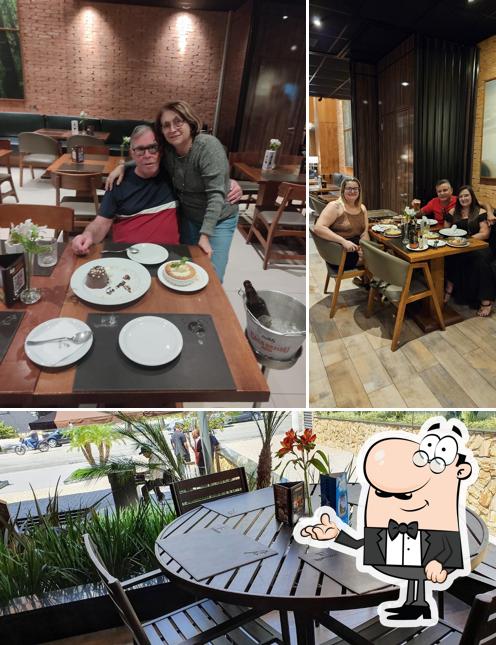 O interior do Coco Bambu Santo André