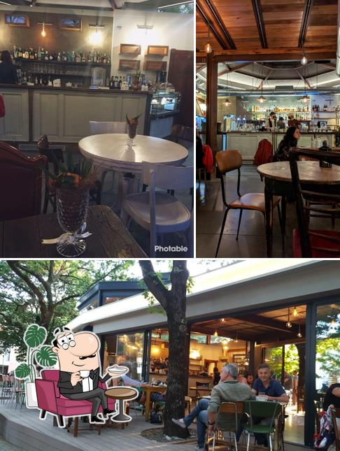 Dai un'occhiata agli interni di Casa Pavlova (La Fiasca)