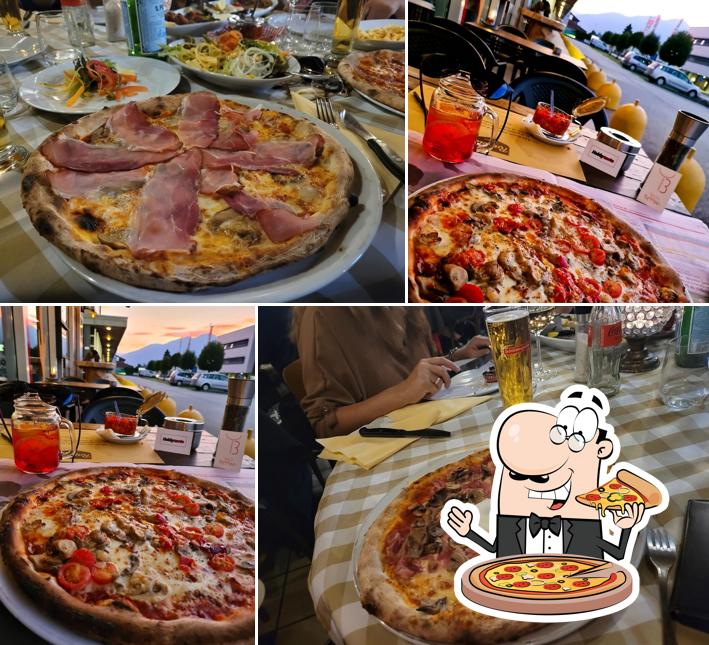 Prova una pizza a Ristorante Cow Boy Bar Contone