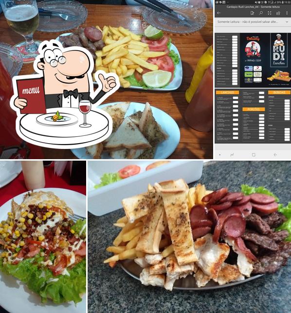 Comida em Rudi Lanches, Bar e Porções