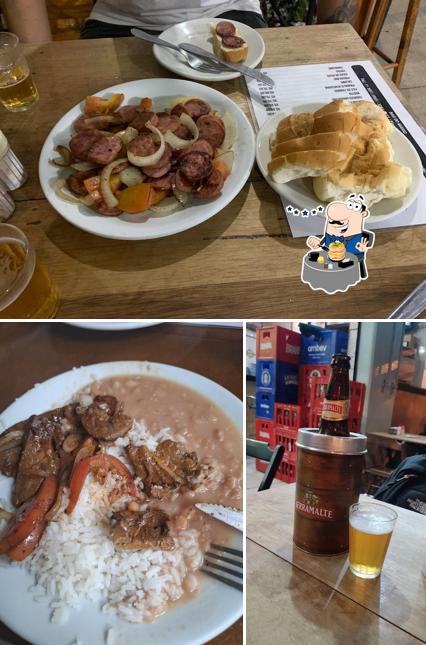 Platos en Bar do Mário