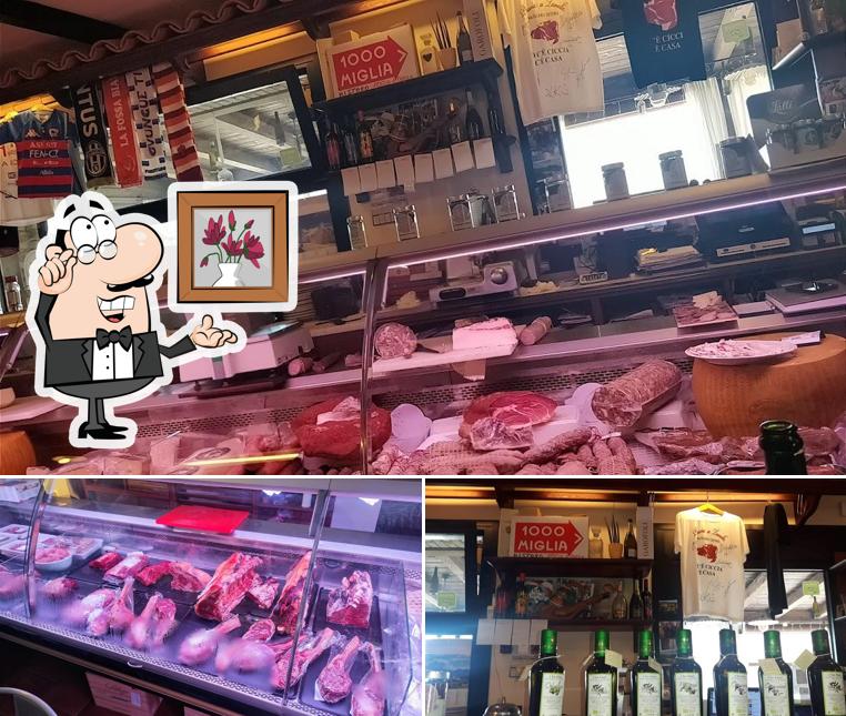 Dai un'occhiata agli interni di Poesia a Tavola