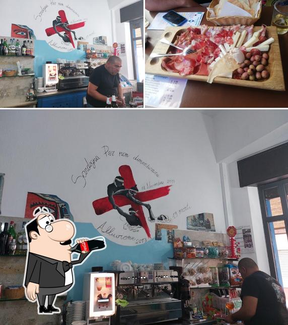 Voici la photo représentant la boire et nourriture sur Snack Bar Conzimu