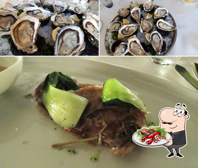 Gli ospiti di Da Vittorio possono godersi diversi pasti di mare