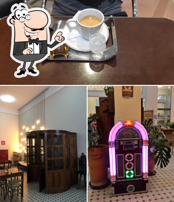 O interior do Cafeteria Casa do Colono Bistrô e Mercearia Colaborativa