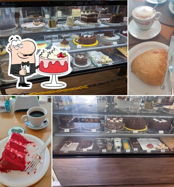 Bolo veludo vermelho em Bolos da Milena