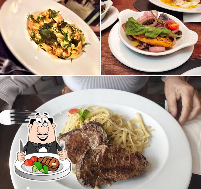 Bife em Quintal Restaurante