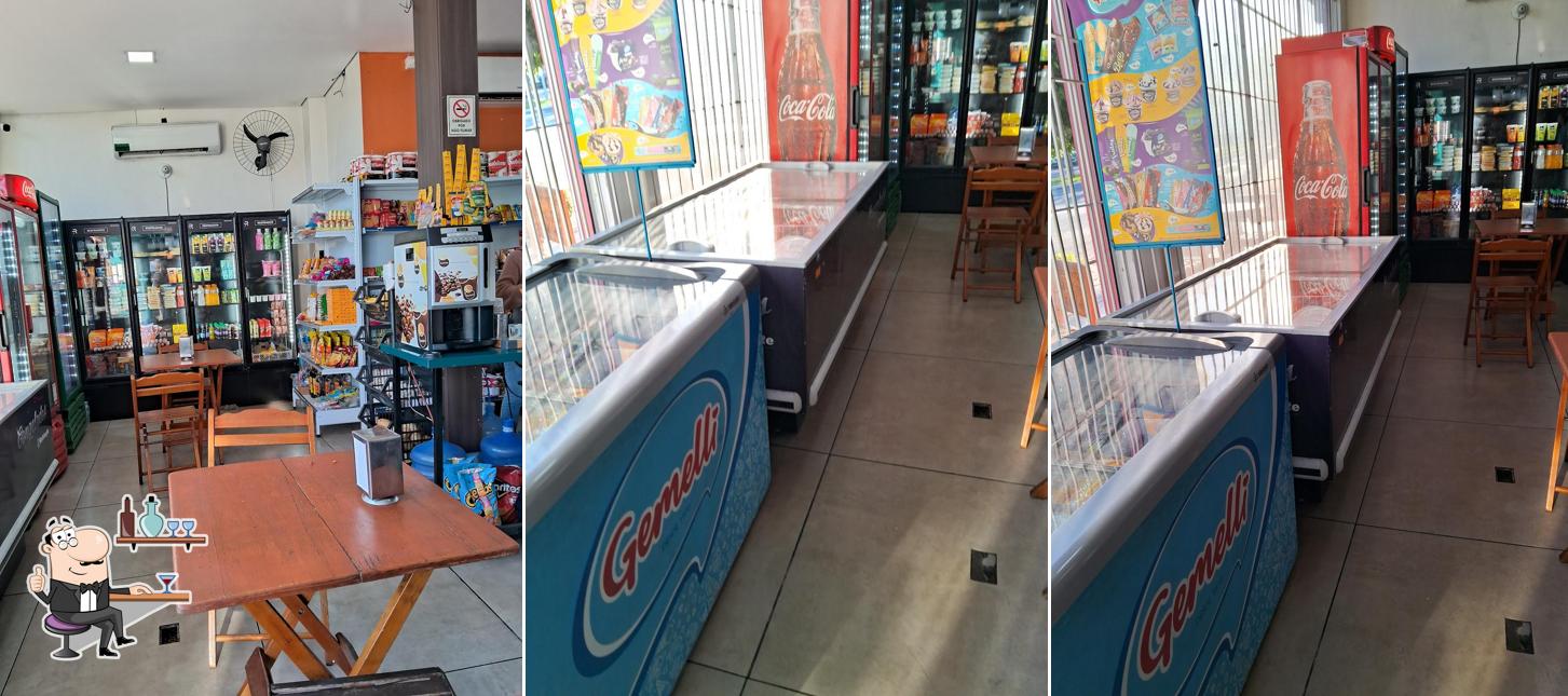 O interior do Seven 7 Cafeteria E Lancheria