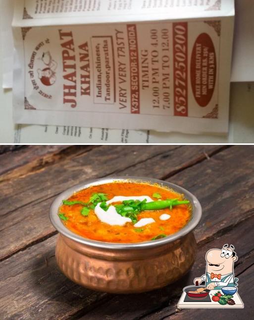 Chicken curry at Jhatpat Khana