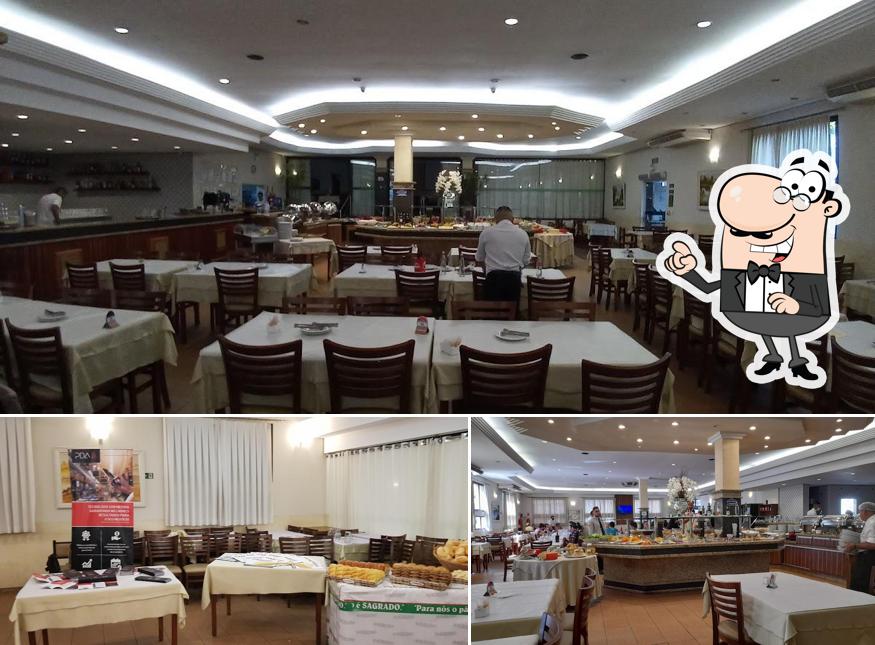 Sente em uma das mesas no Apaloosa's Churrascaria - Campinas