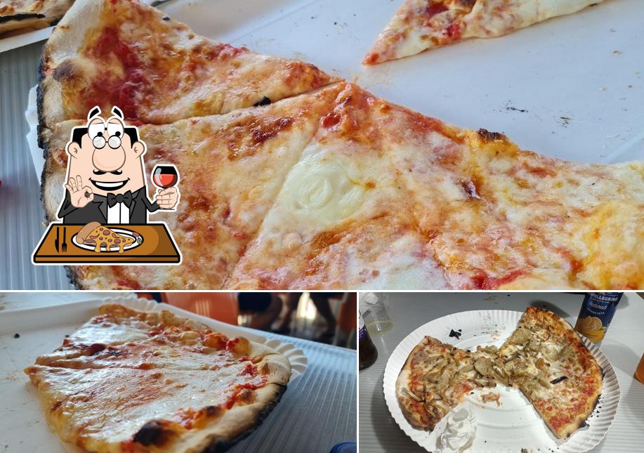 Scegli tra le molte varianti di pizza