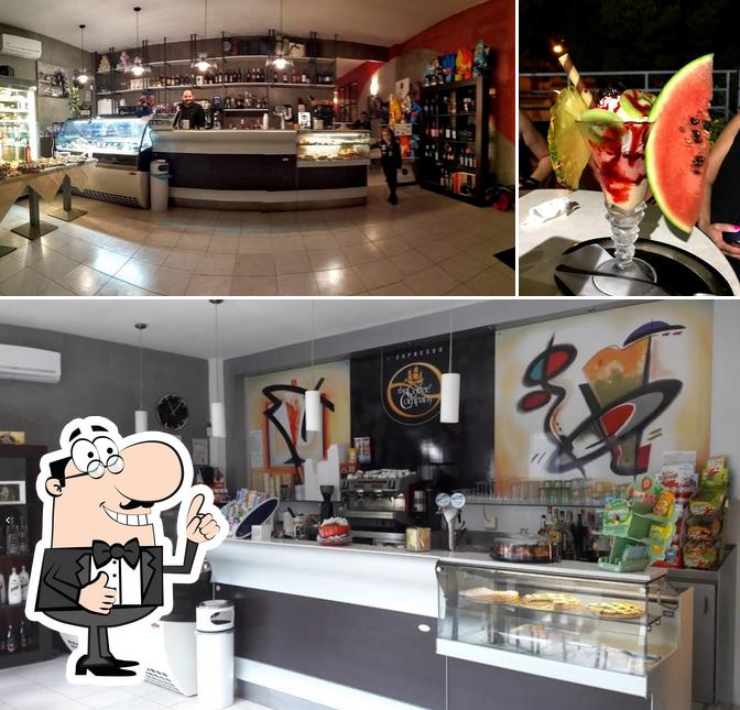 Ecco un'immagine di Gelateria Sfilatineria Torte Cake Design Bar Solaris Matino