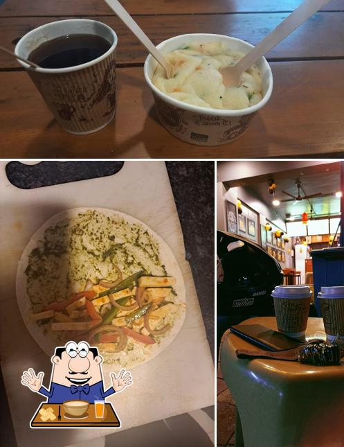 Clam chowder at Tea Post