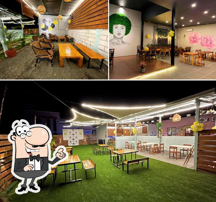 Check out how Bow Bow Bliss Multicuisine Restaurant (Pet-themed) looks inside