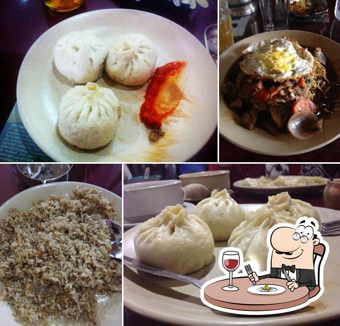 Gompus Hotel Cum Restaurant Cum Bar