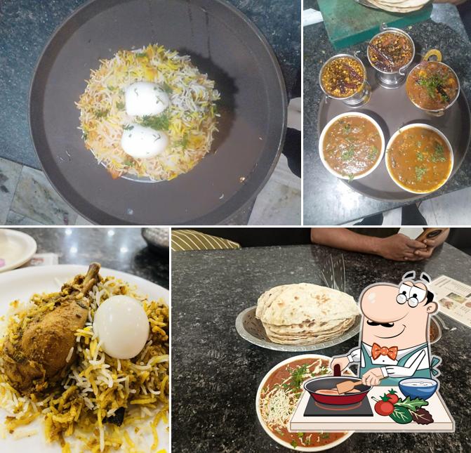 Chicken curry at Sree Kakatiya Grand