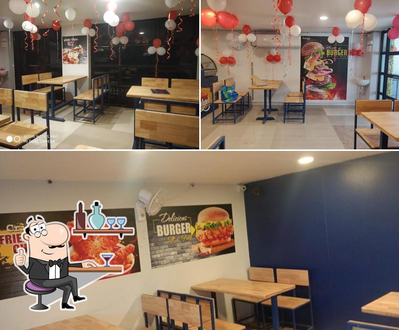 Check out how THE BURGER HUNT looks inside