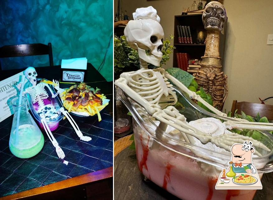 Comida em Travessa Diagonal