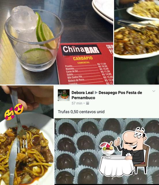 China Bar oferece uma variedade de pratos doces