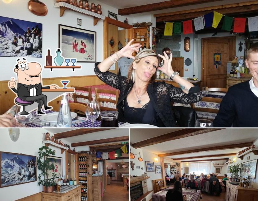 Siediti a un tavolo di Rifugio Shambalà