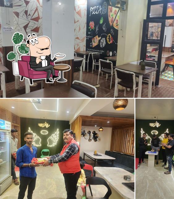 The interior of Dubey ji ka chaska