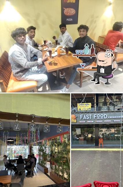 The interior of MS FOOD&CAFE