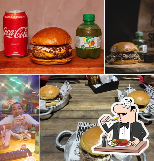 Sanduíche de carne de porco desfiada em Shepa Burger