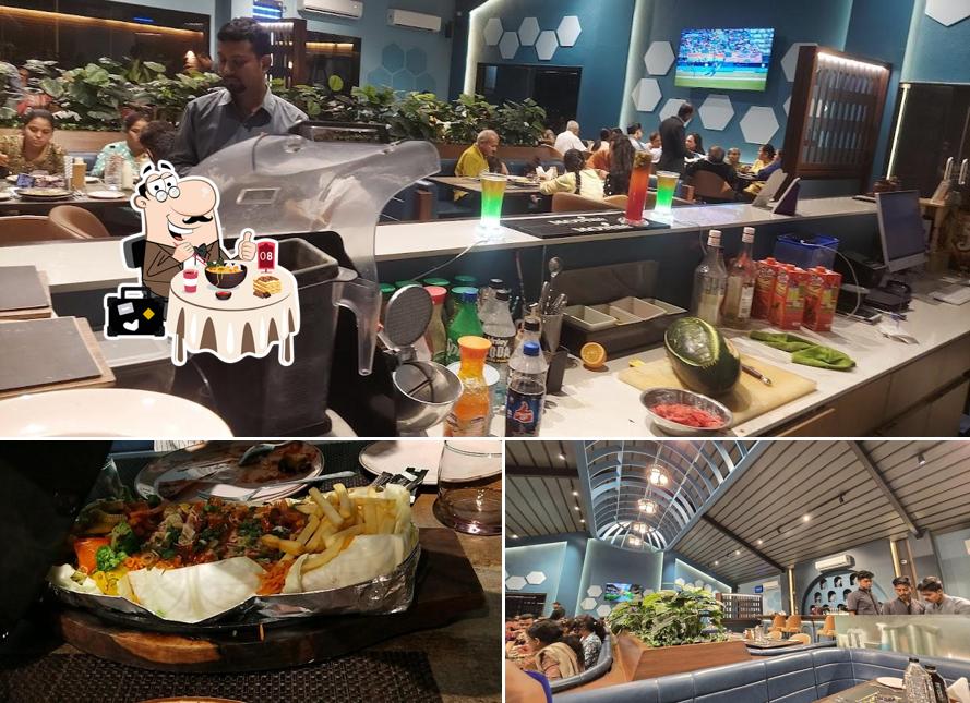 Food at Retro Bistro ( Anand )