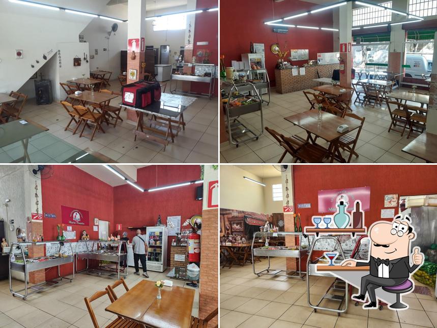 O interior do Maria Pimenta Restaurante e Buffet M.E