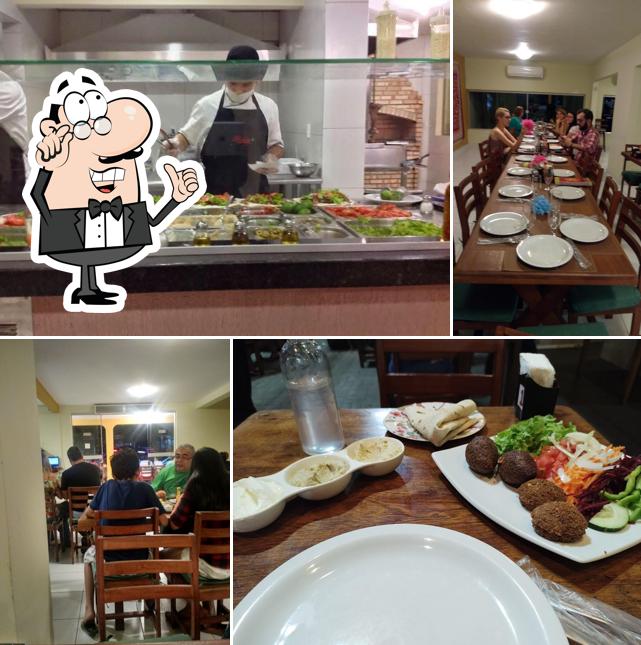 Veja imagens do interior do Rachid's