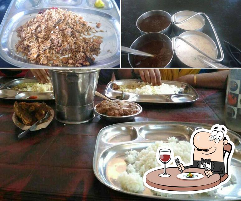 Meals at Raju Gari Dhaba