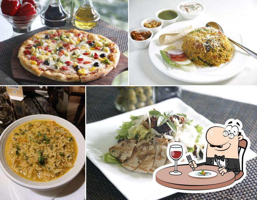 Cafe Manor - Jaypee Residency Manor