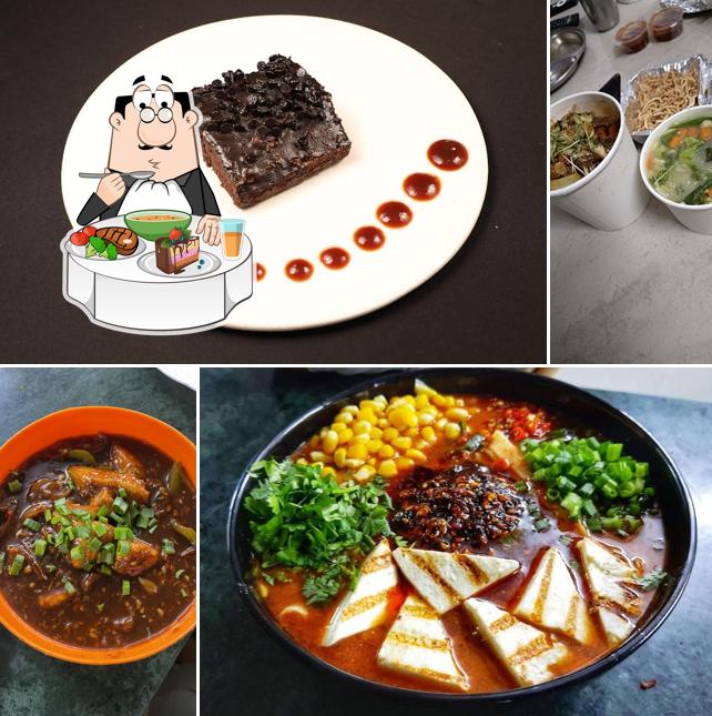 Hot and sour soup at The Hunger Booth