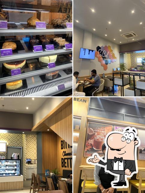 Check out how The Coffee Bean & Tea Leaf looks inside