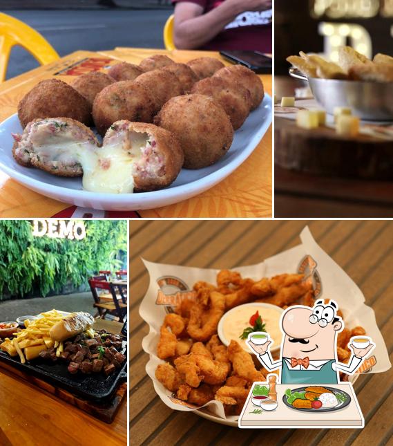 Batatas fritas em Democrático Bar