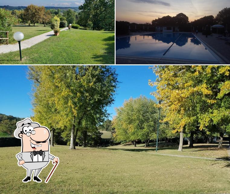 Guarda gli esterni di RISTORANTE ORMA SARDA