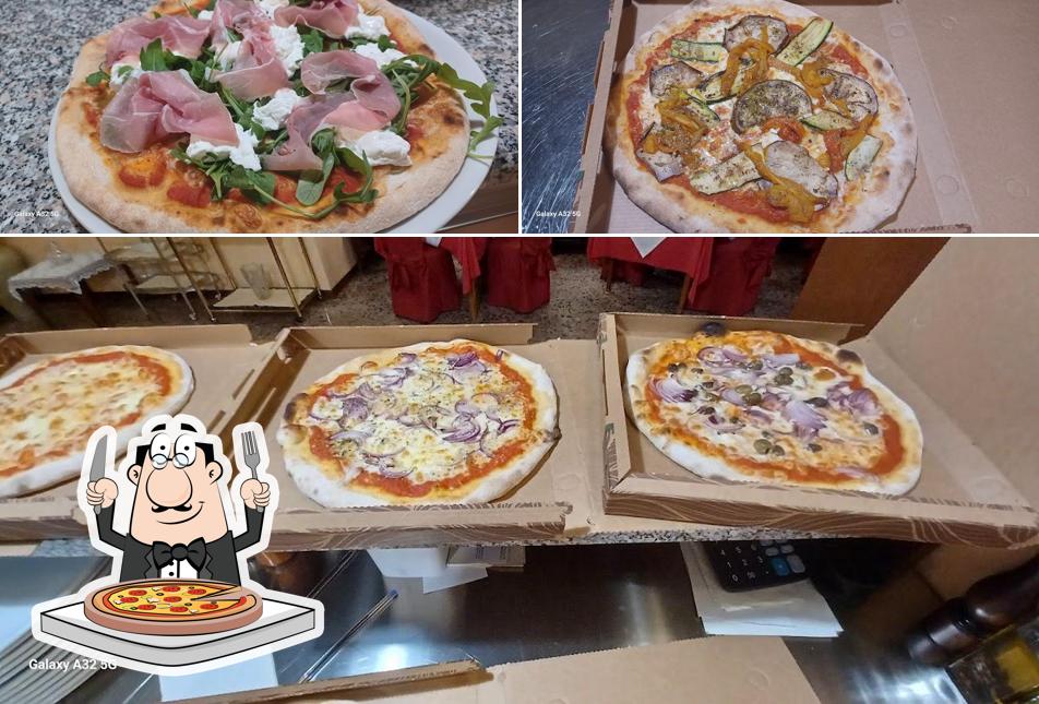 Prenditi una pizza a Ristorante Oasi della Pace