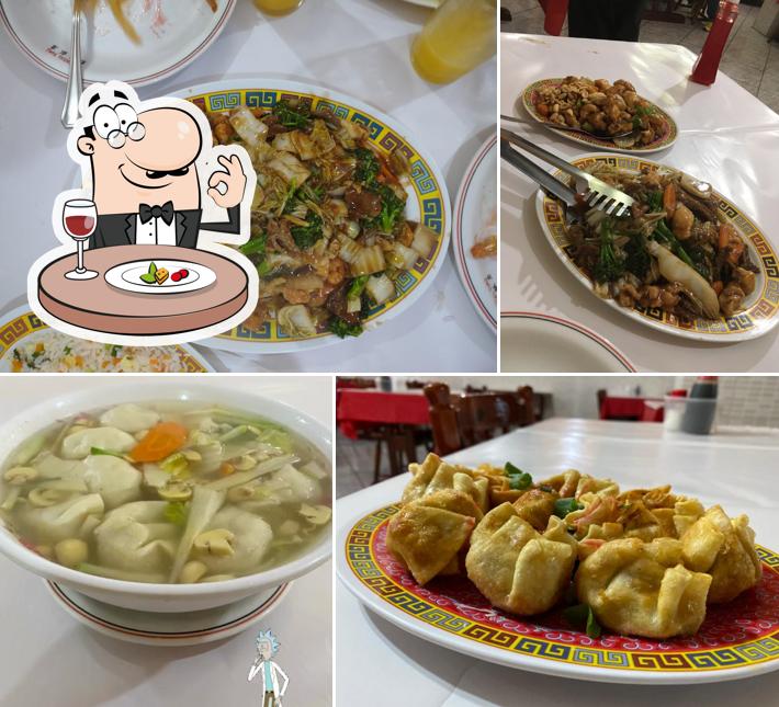 Comida em Ting Restaurante Oriental